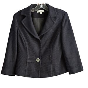 CASLON Blazer Black Women's Textured Cropped Rinestone Button Size 4